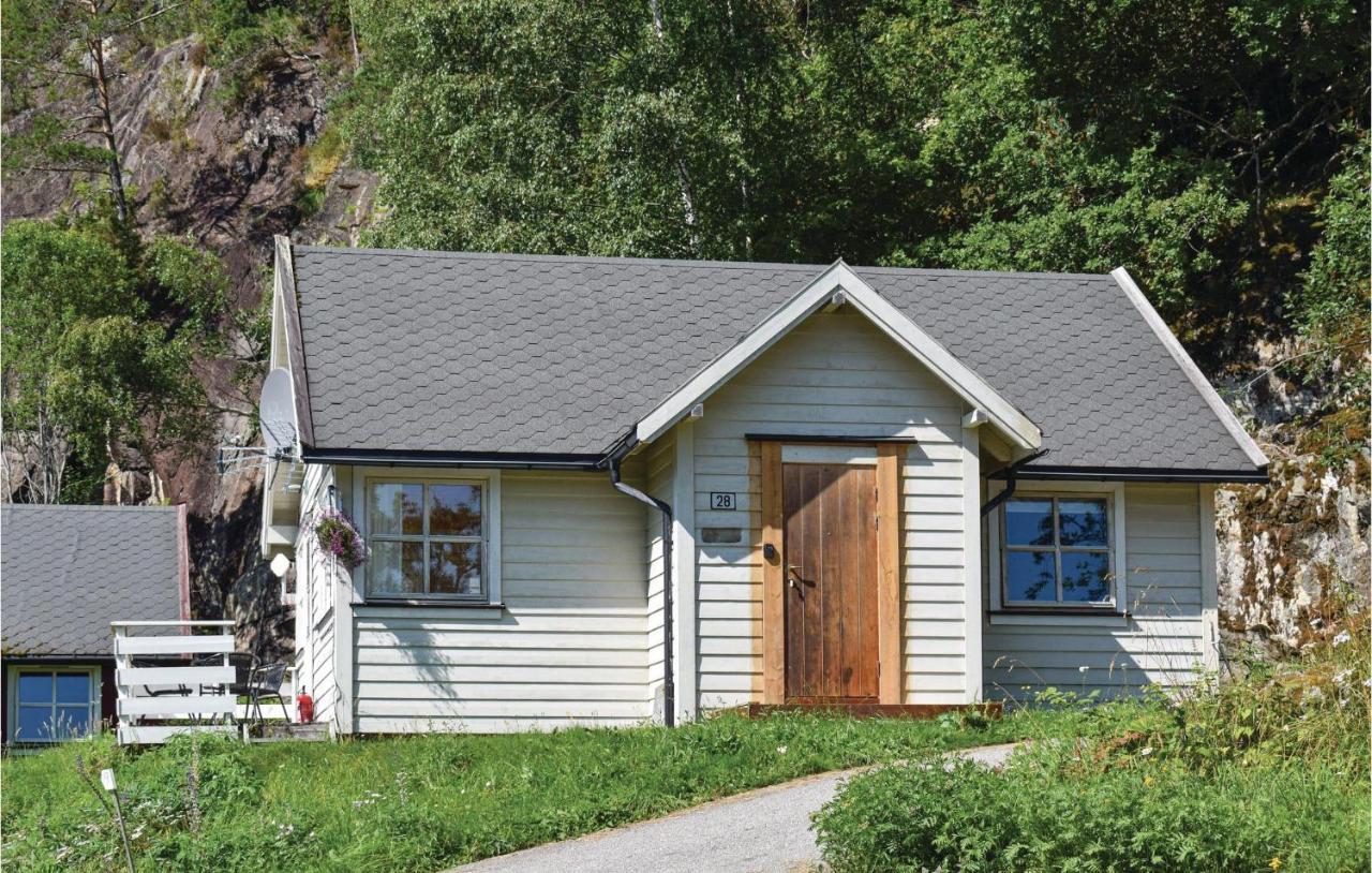 3 Bedroom Lovely Home In Vallavik Vangsbygd Exterior foto